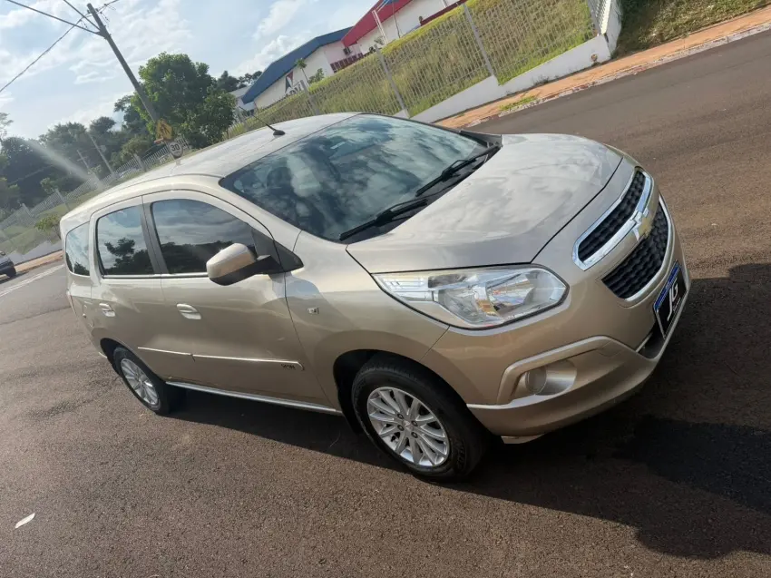 CHEVROLET Spin - Foto