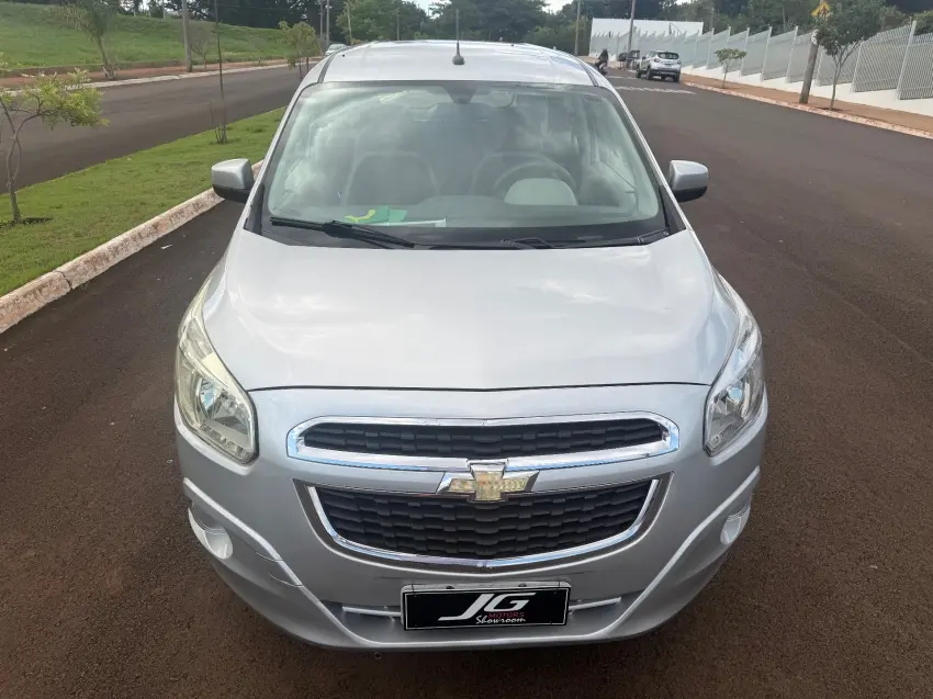 CHEVROLET Spin - Foto