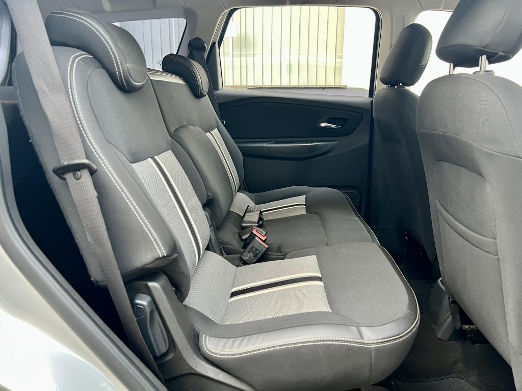 CHEVROLET Spin - Foto