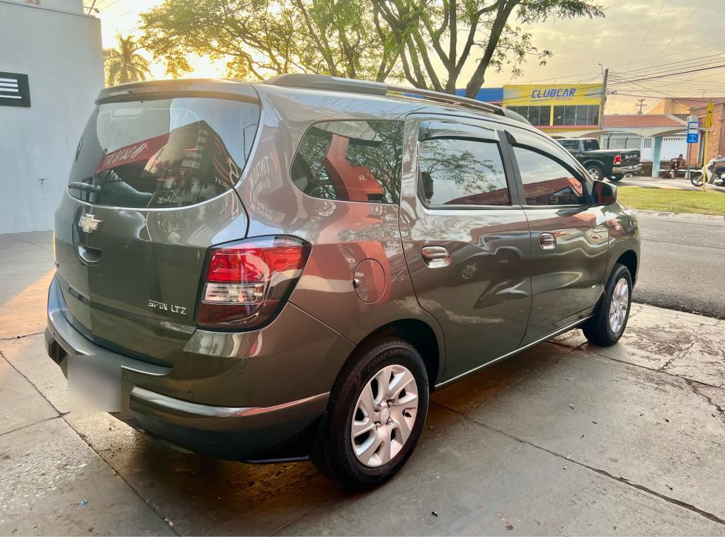 CHEVROLET Spin - Foto