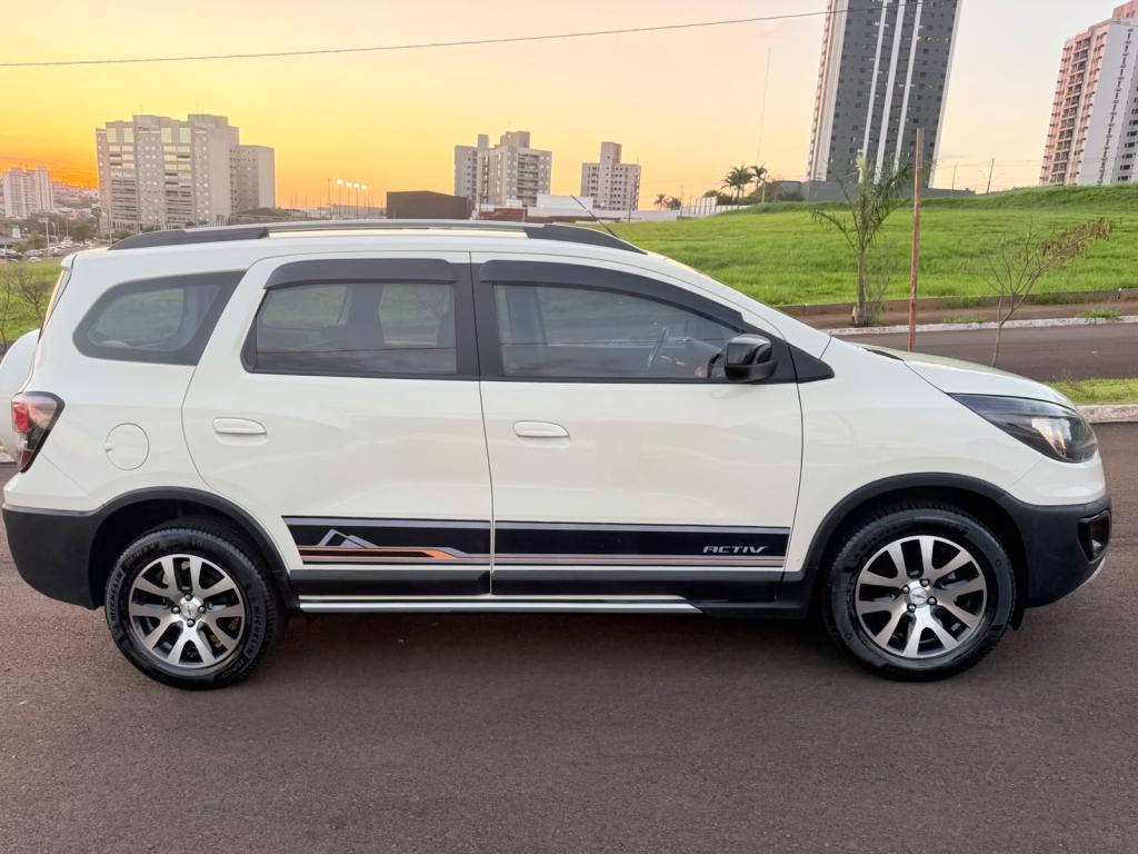 CHEVROLET Spin - Foto