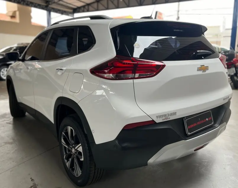 CHEVROLET Tracker - Foto