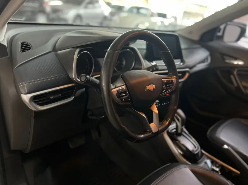 CHEVROLET Tracker - Foto