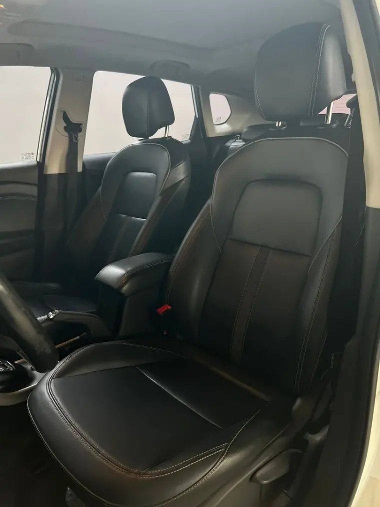 CHEVROLET Tracker - Miniatura