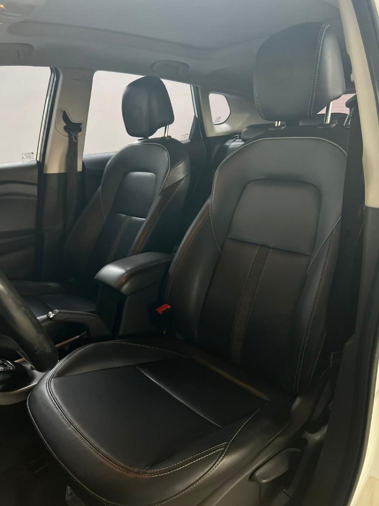 CHEVROLET Tracker - Foto