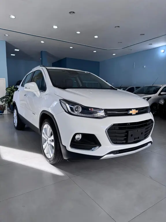 CHEVROLET Tracker - Foto