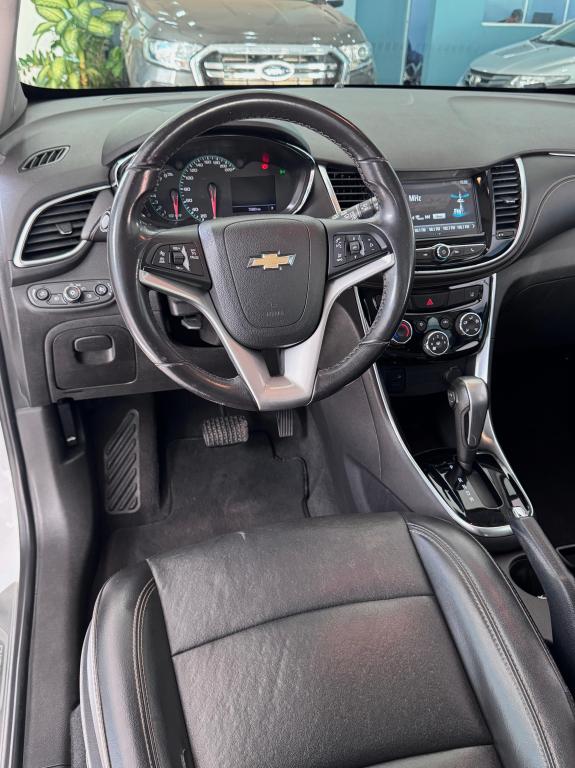 CHEVROLET Tracker - Foto