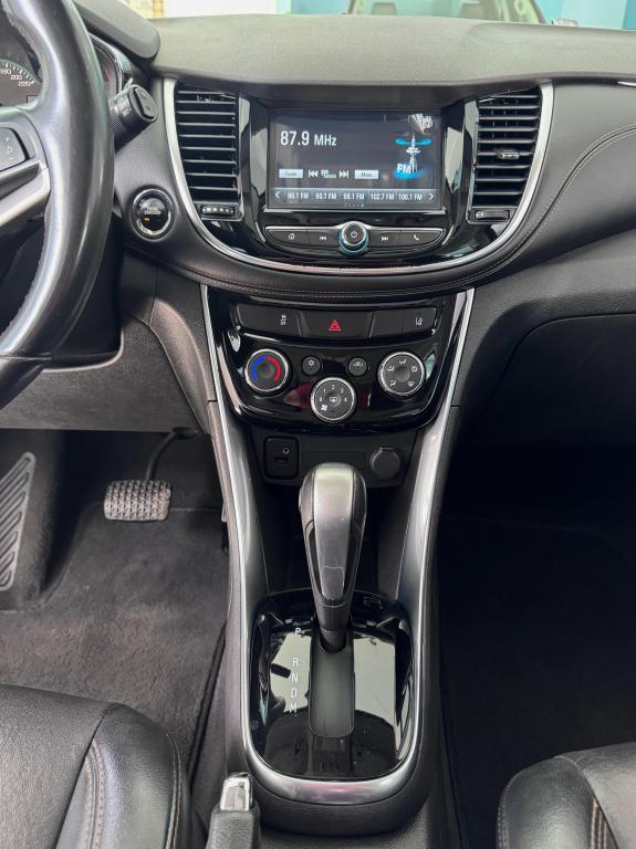 CHEVROLET Tracker - Foto