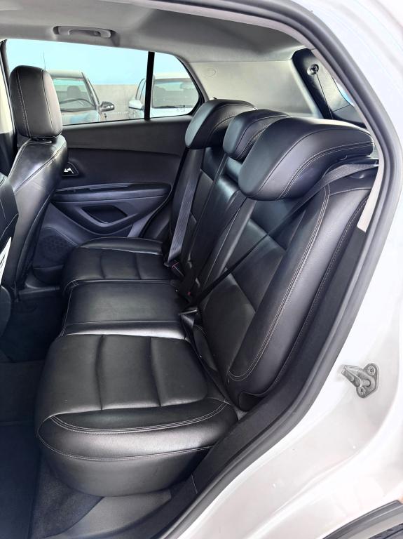 CHEVROLET Tracker - Foto