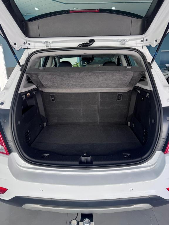 CHEVROLET Tracker - Foto