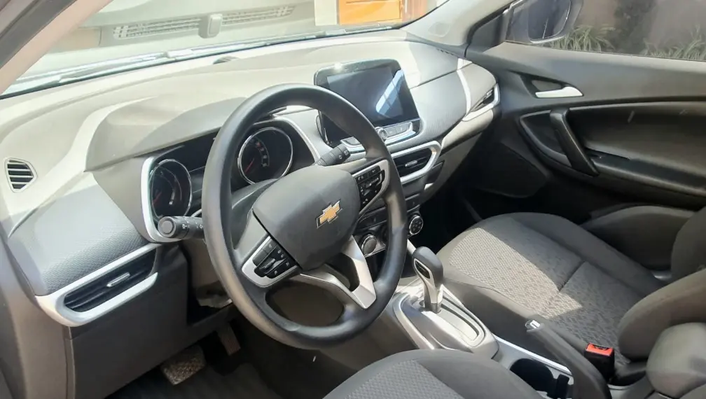 CHEVROLET Tracker - Foto