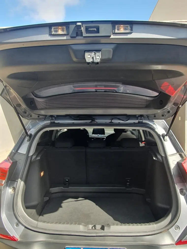 CHEVROLET Tracker - Foto