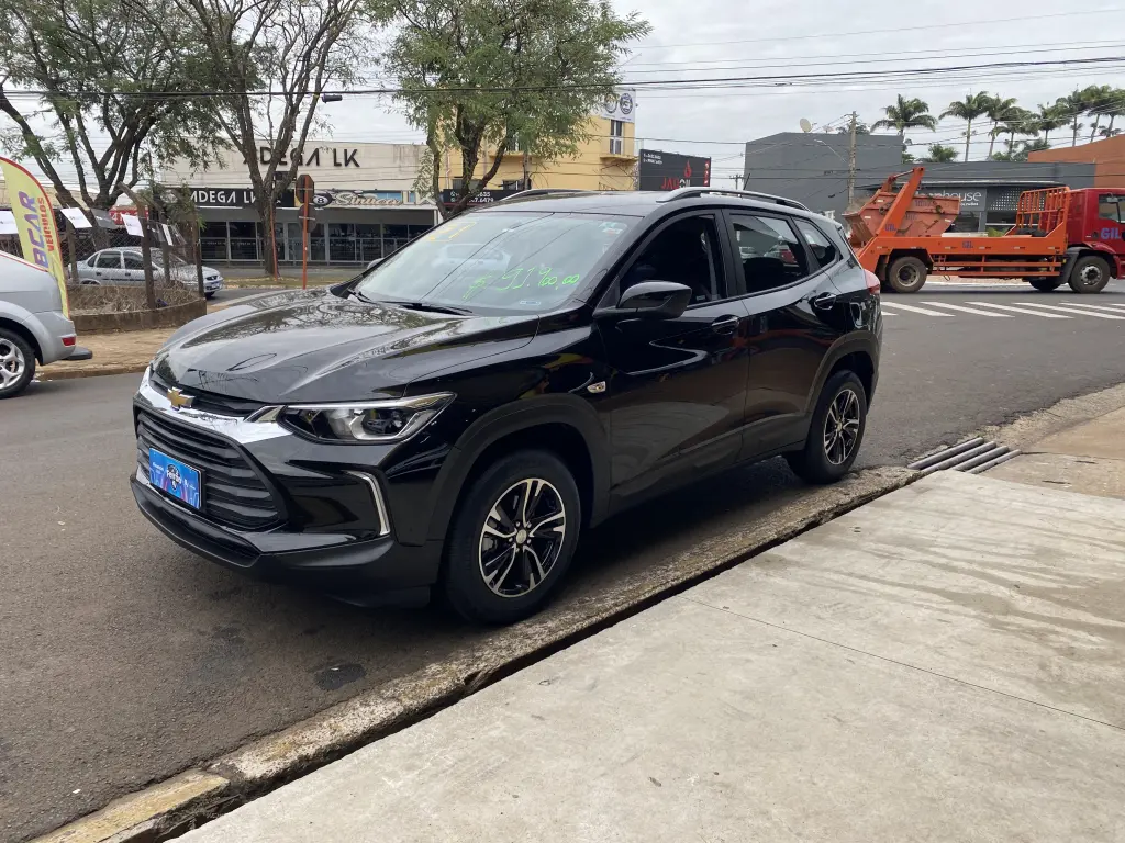 CHEVROLET Tracker - Foto