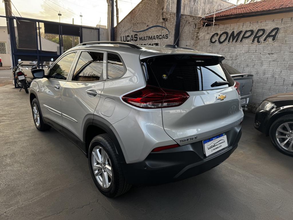 CHEVROLET Tracker - Foto