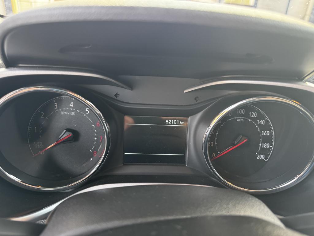 CHEVROLET Tracker - Foto