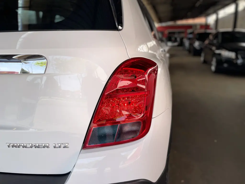 CHEVROLET Tracker - Foto