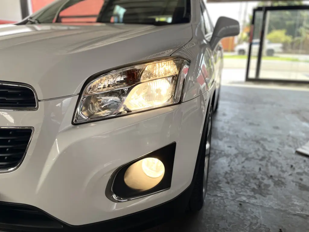 CHEVROLET Tracker - Foto