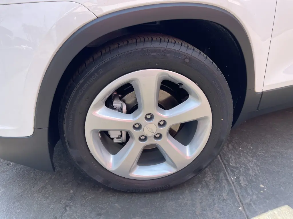 CHEVROLET Tracker - Foto