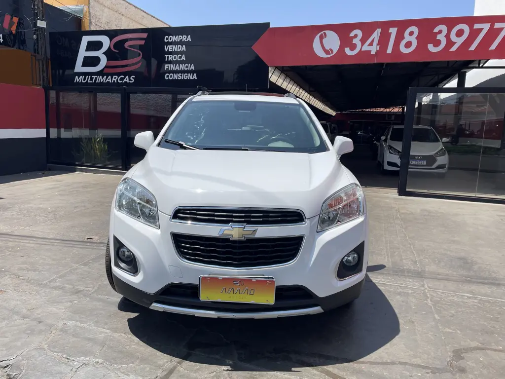 CHEVROLET Tracker - Foto