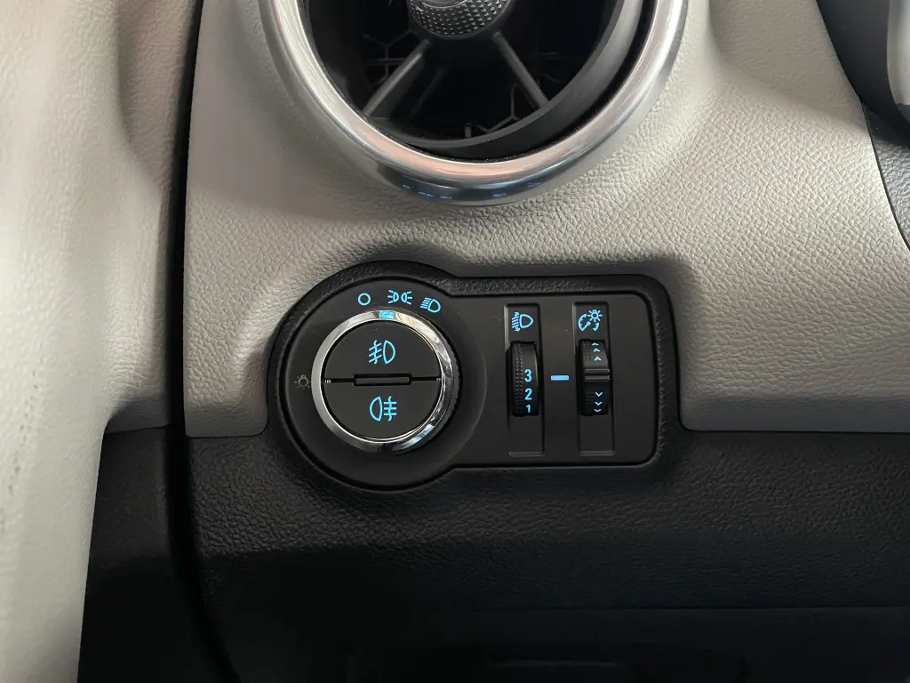 CHEVROLET Tracker - Foto