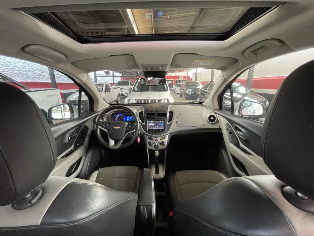 CHEVROLET Tracker - Foto