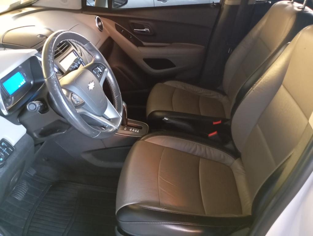 CHEVROLET Tracker - Foto