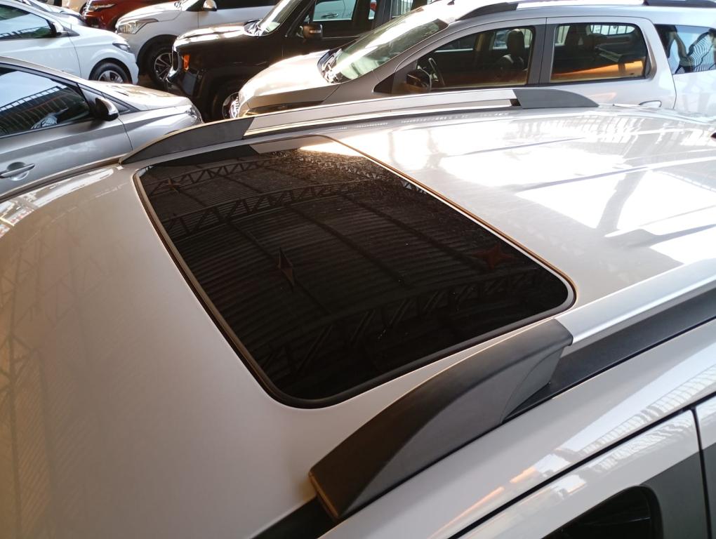 CHEVROLET Tracker - Foto