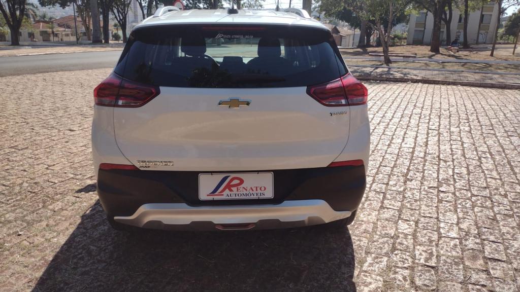 CHEVROLET Tracker - Foto