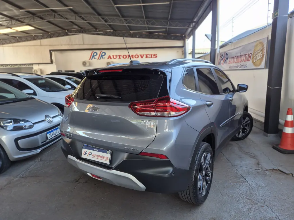 CHEVROLET Tracker - Foto