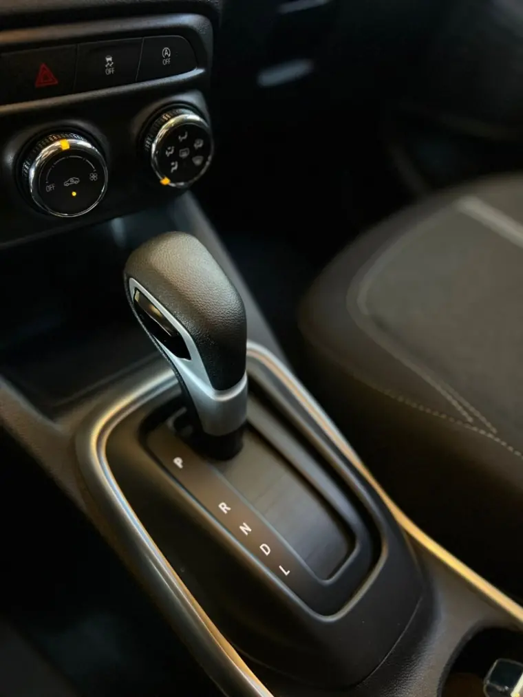 CHEVROLET Tracker - Foto