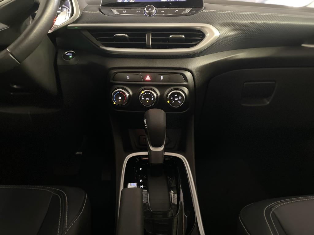 CHEVROLET Tracker - Foto