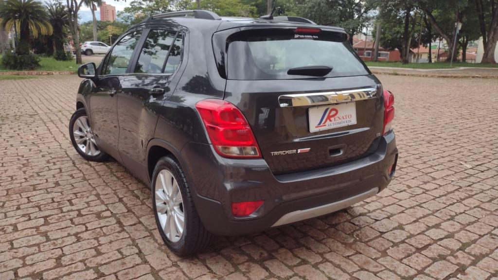 CHEVROLET Tracker - Foto