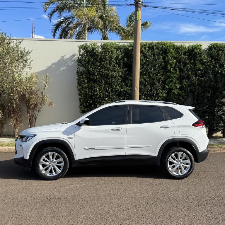 CHEVROLET Tracker - Foto