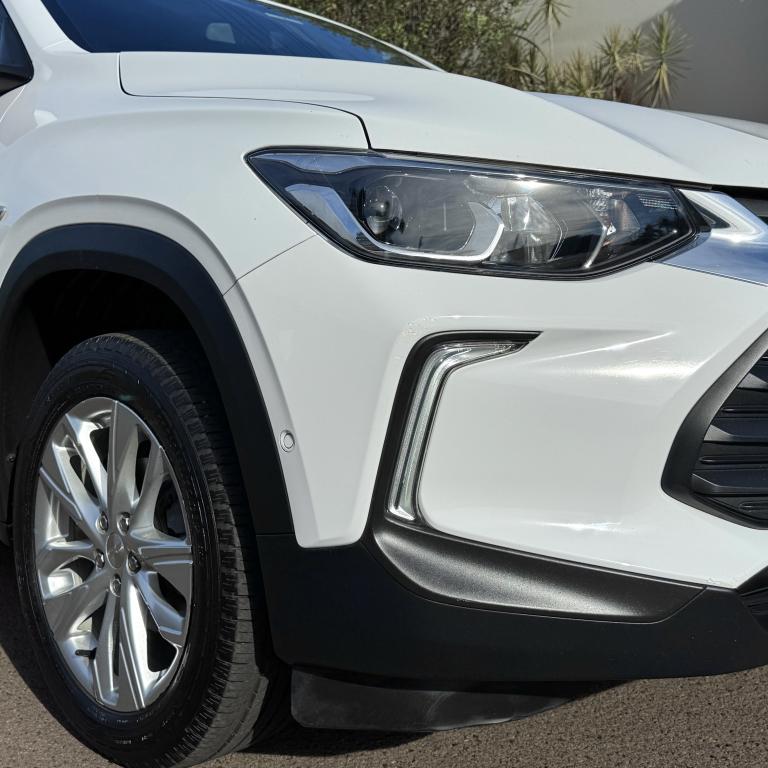 CHEVROLET Tracker - Foto