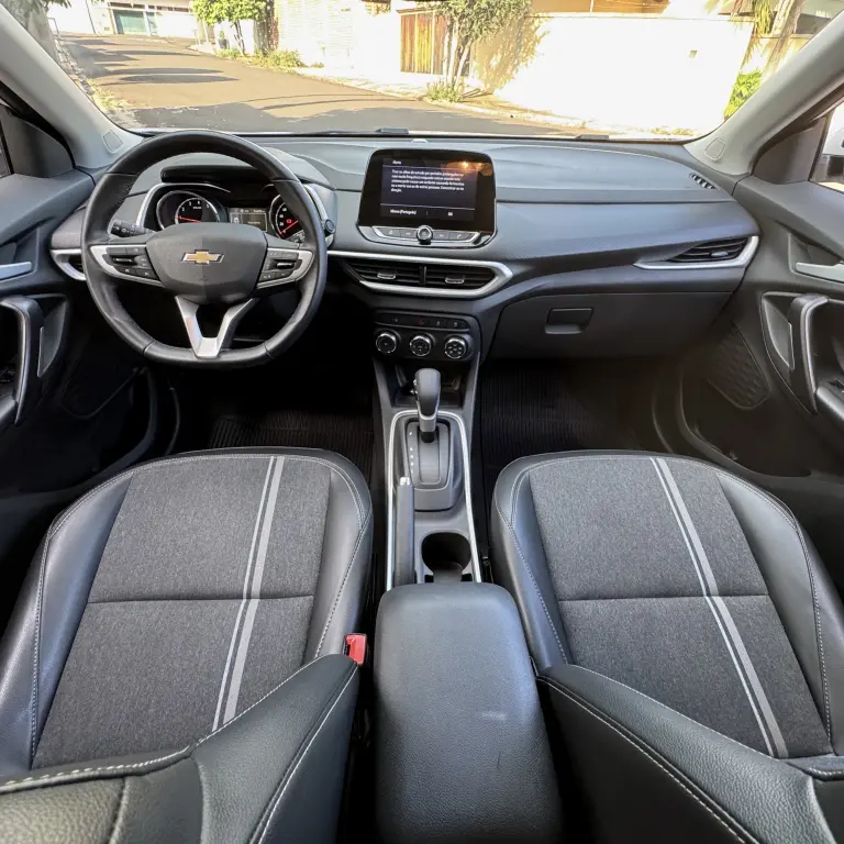 CHEVROLET Tracker - Foto