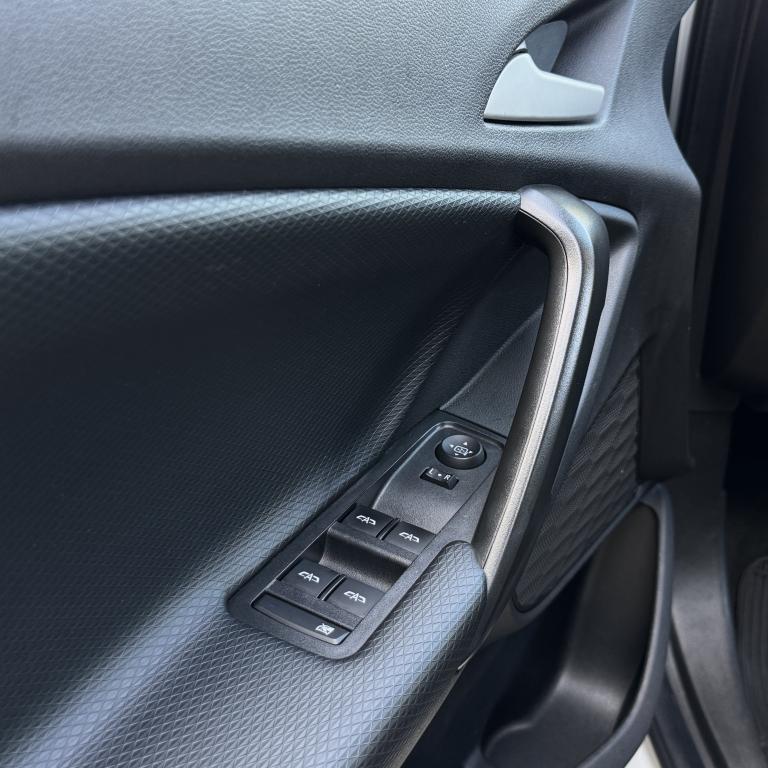 CHEVROLET Tracker - Foto