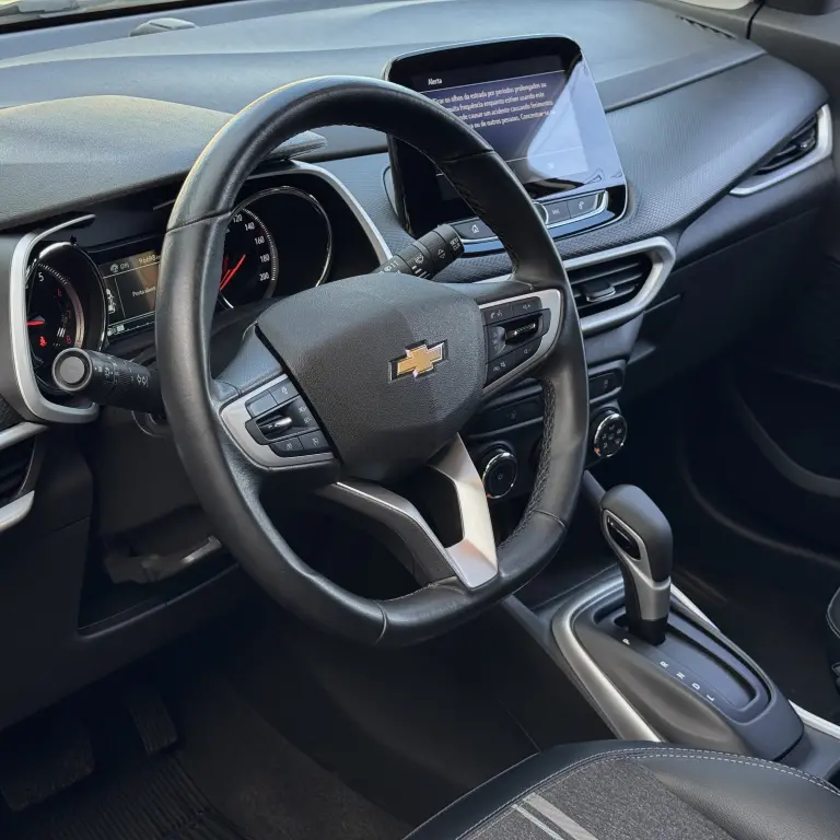 CHEVROLET Tracker - Foto