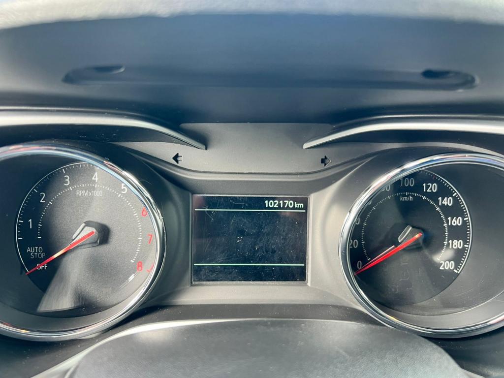 CHEVROLET Tracker - Foto