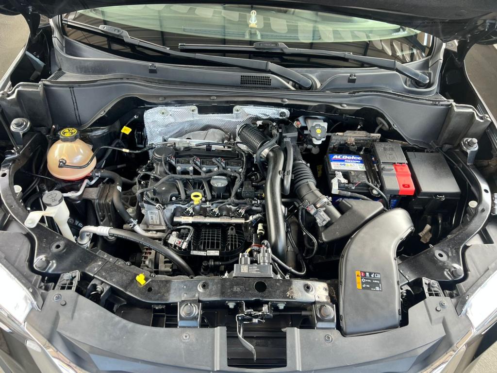 CHEVROLET Tracker - Foto