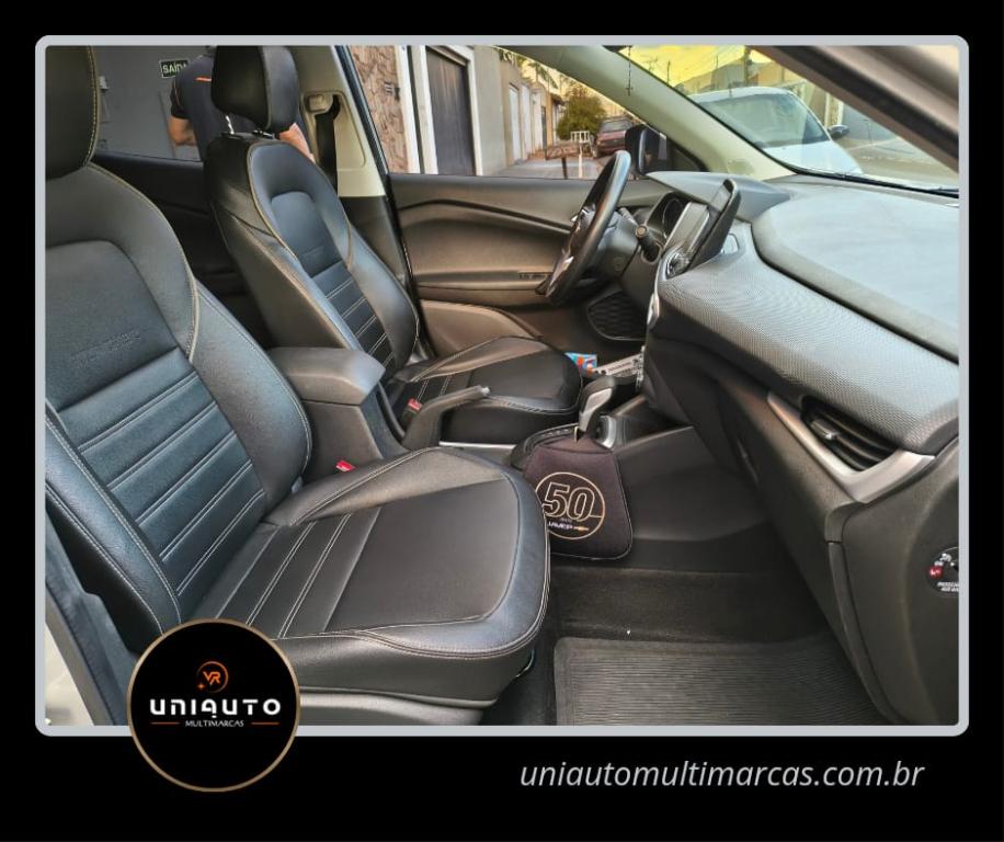 CHEVROLET Tracker - Foto