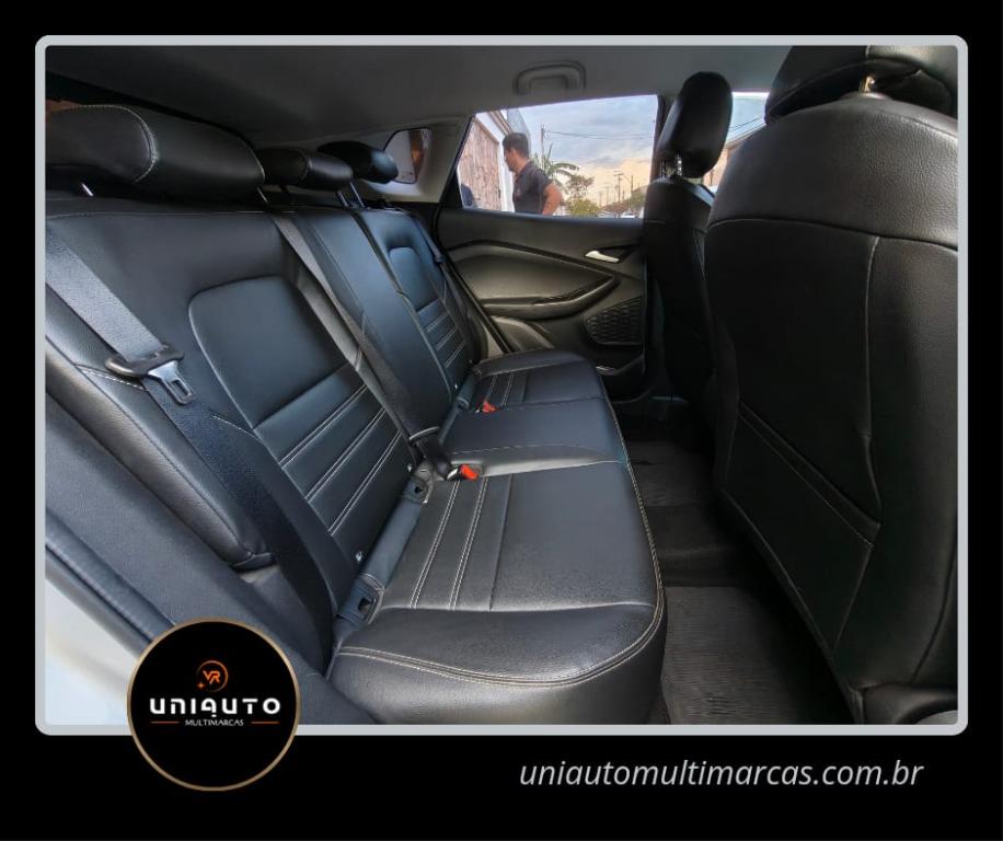 CHEVROLET Tracker - Foto