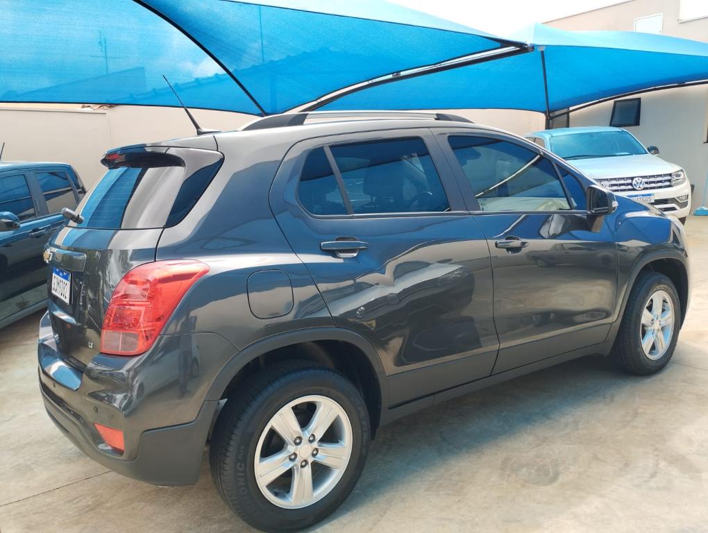 CHEVROLET Tracker - Foto