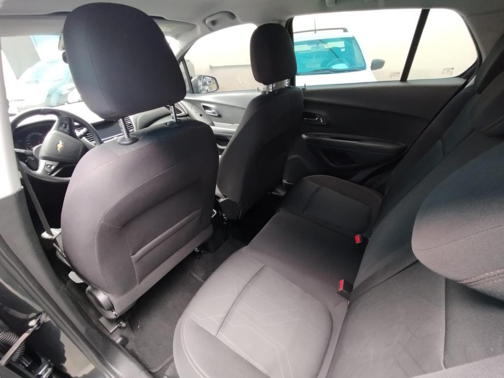 CHEVROLET Tracker - Foto