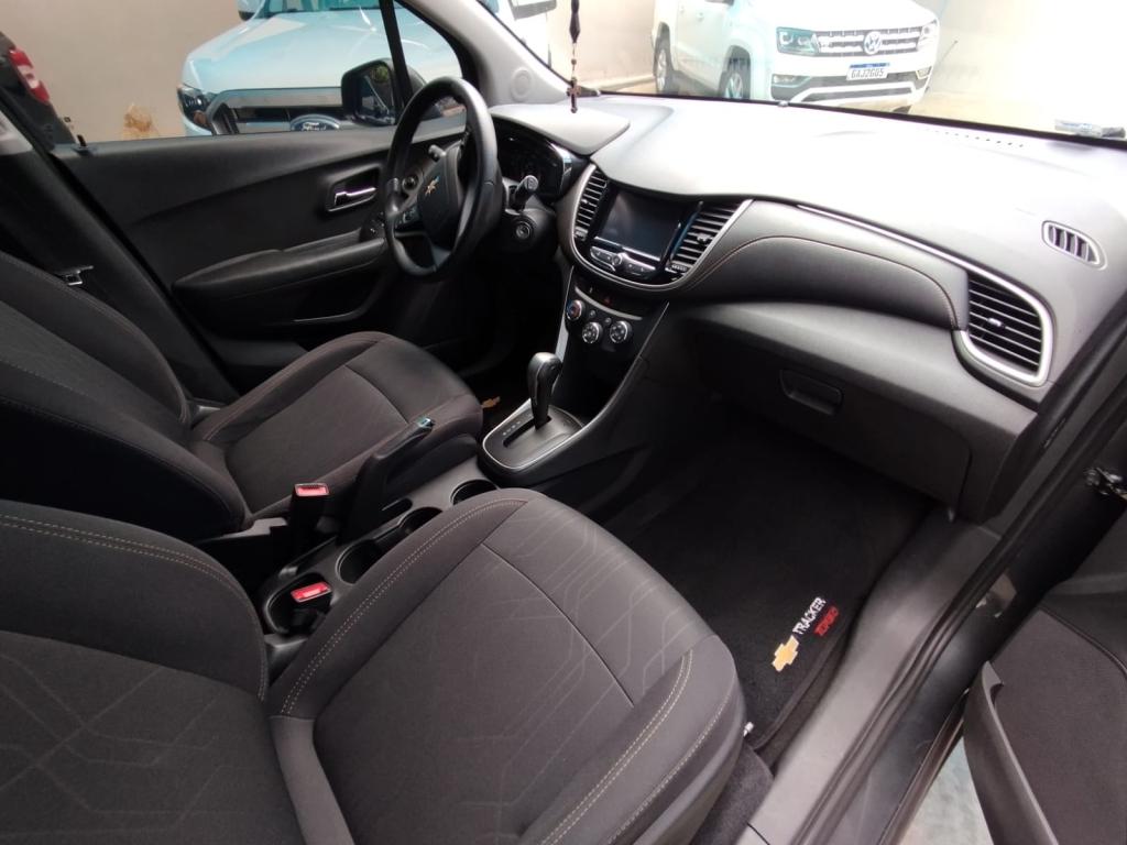 CHEVROLET Tracker - Foto