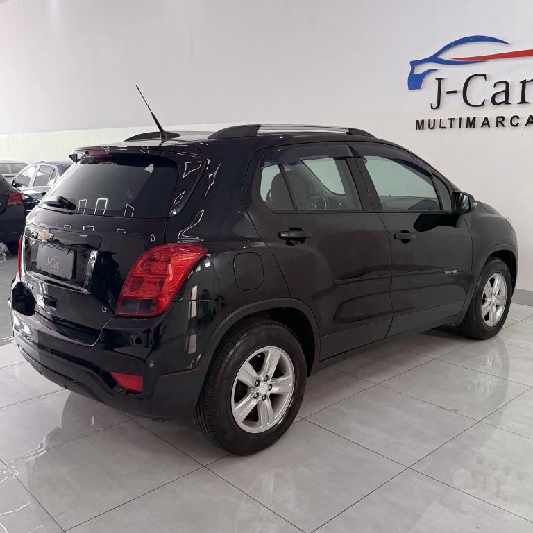 CHEVROLET Tracker - Foto