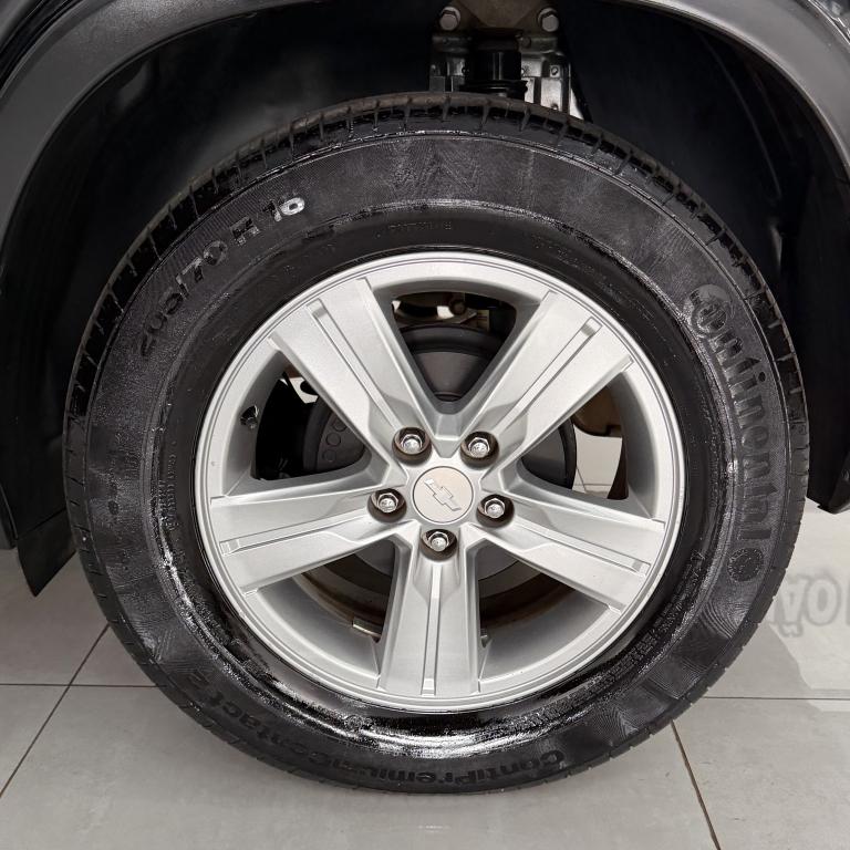 CHEVROLET Tracker - Foto