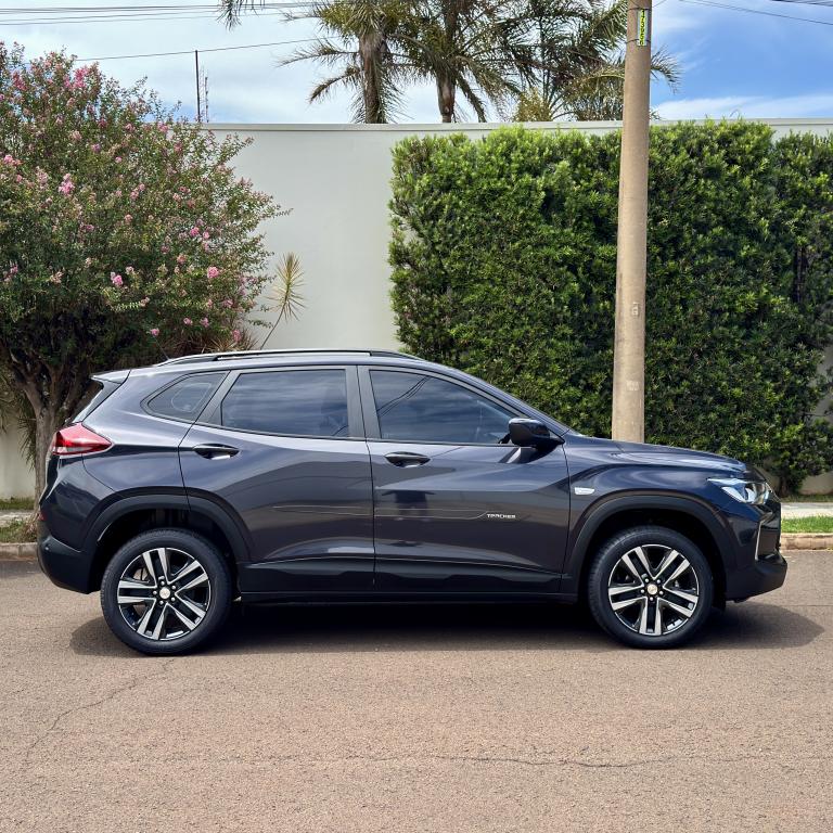CHEVROLET Tracker - Foto