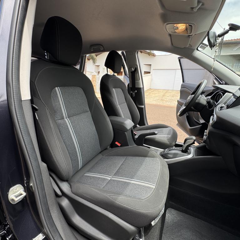 CHEVROLET Tracker - Foto