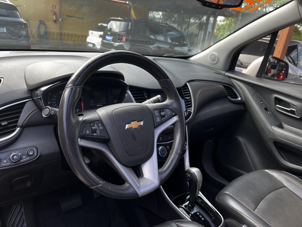 CHEVROLET Tracker - Foto