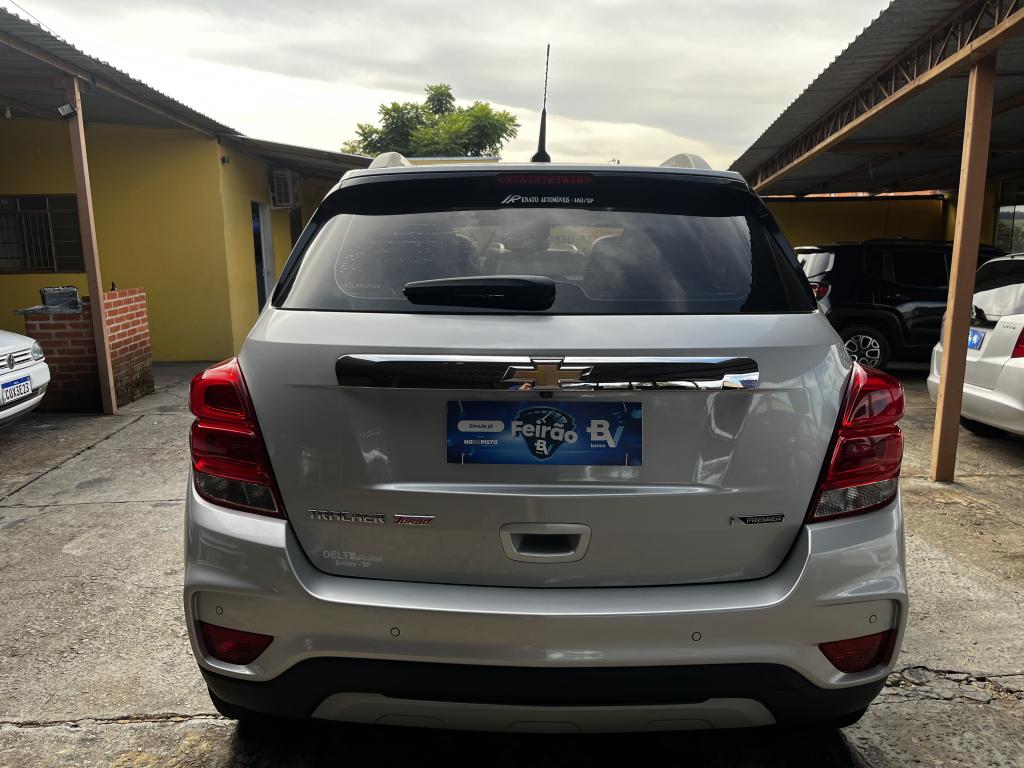 CHEVROLET Tracker - Foto